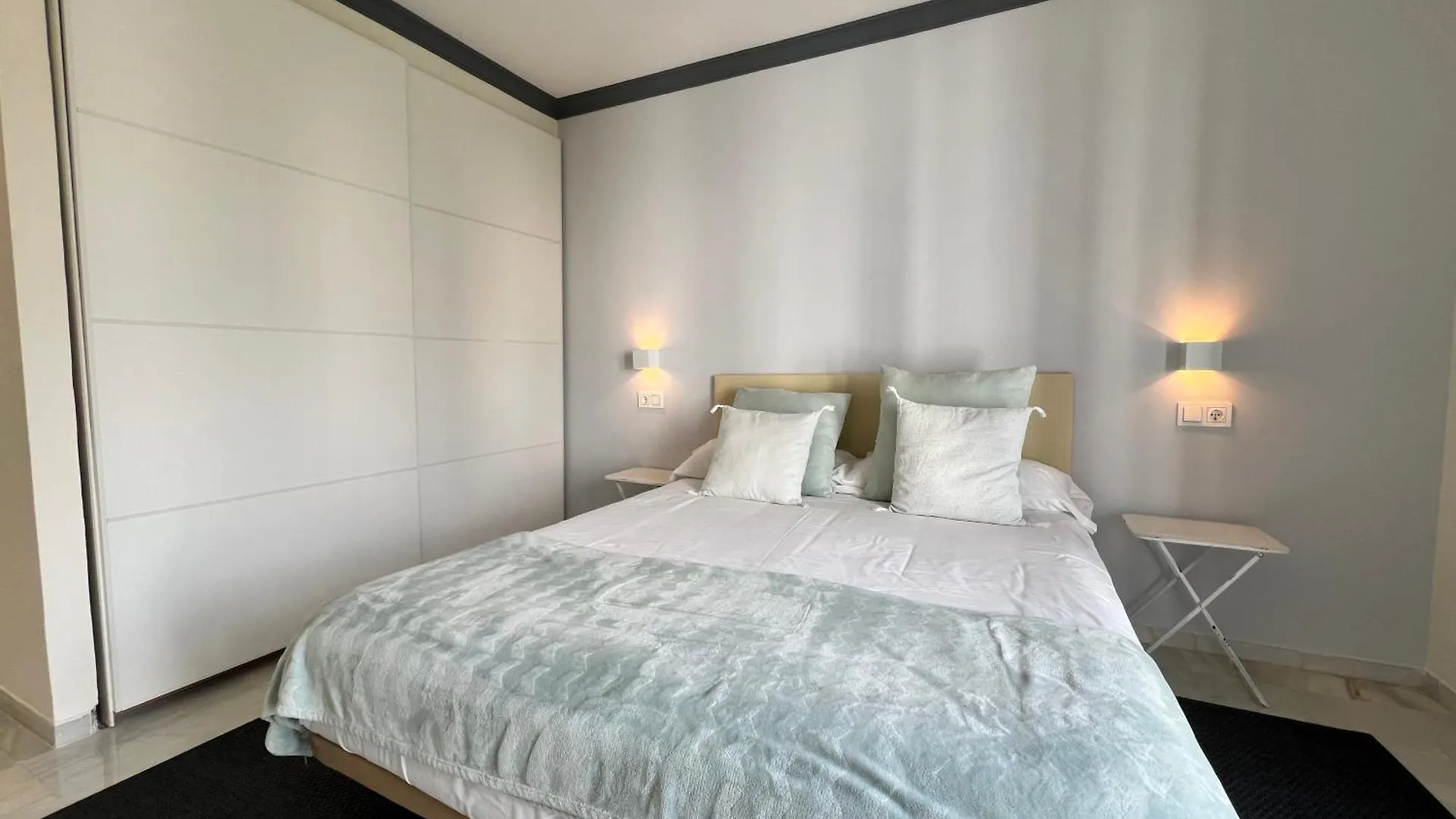Jardines Del Puerto Apartment For Up To 6, Totally Refurbished 2025, Gardens, Pools, Garage, Wifi Marbella