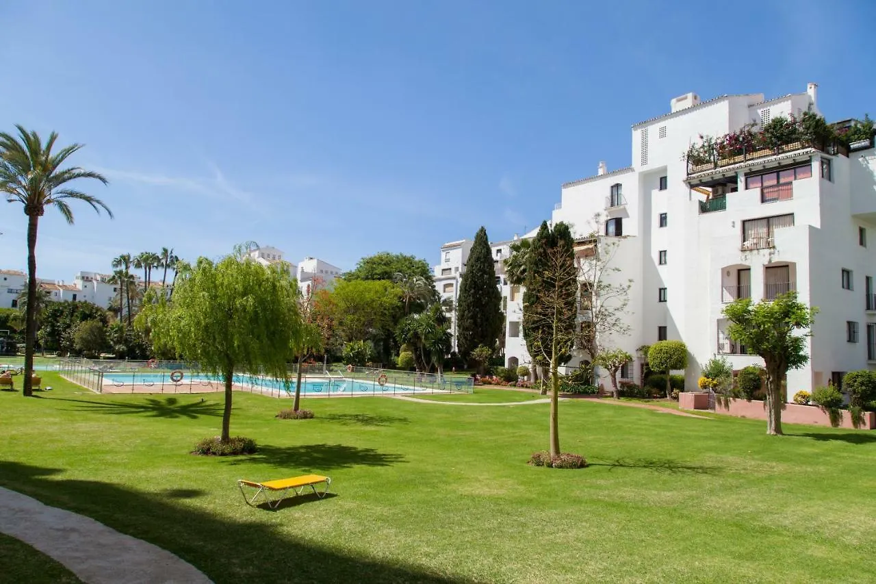 Jardines Del Puerto Apartment For Up To 6, Totally Refurbished 2025, Gardens, Pools, Garage, Wifi Marbella Spain