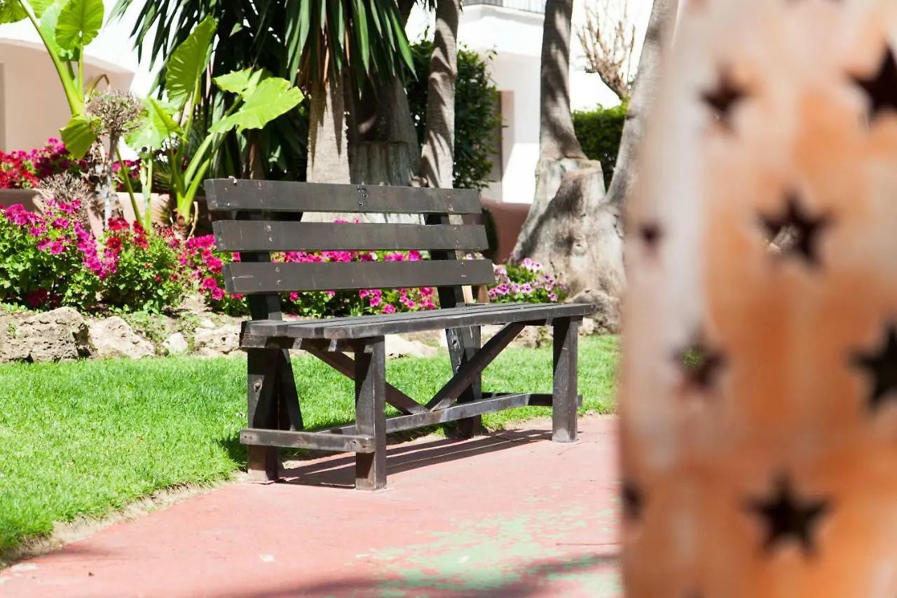 Jardines Del Puerto Apartment For Up To 6, Totally Refurbished 2025, Gardens, Pools, Garage, Wifi Marbella 0*,